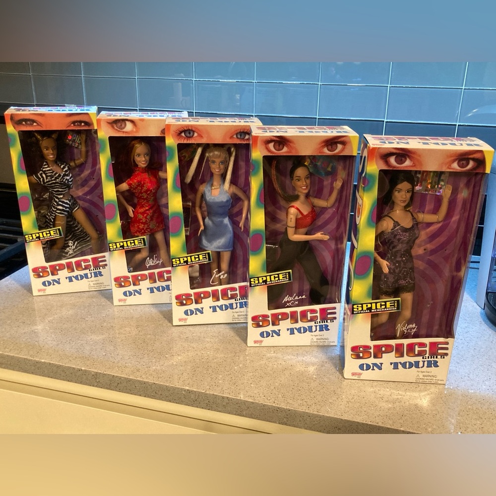 NIB SPICE GIRLS ON TOUR DOLLS!